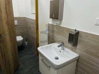 Pronájem komerčního prostoru, 25 m2, Legionářů, Hodonín - 4