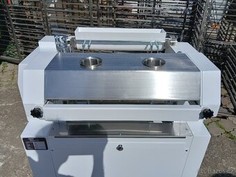 PROFI ČESKÝ ROHLÍKOVAČ TOPOS - 4