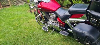 Honda VTX 1800 - 4