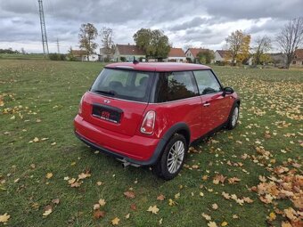 Prodám Mini One 1.6i 66kw R50 - KLIMATIZACE - 4