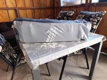 Cestovní postýlka - 4