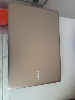 Acer notebook ružovy - 4