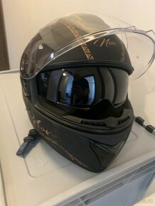 přilba N918 BLOOM, NOX (černá matná, bronzová) - 4