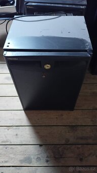 Minibar Electrolux - 4