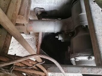 Tatra 810 nápravy - 4