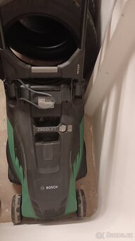 Bosch Advanced Rotak 770 elektrická sekačka - 4