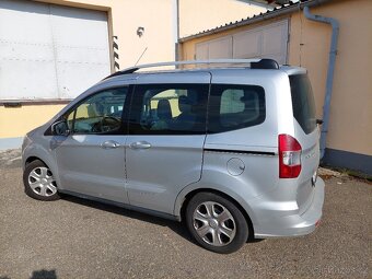 Ford Tourneo Courier - 4