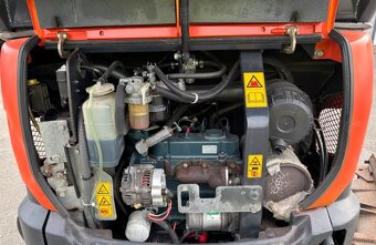 Minirypadlo Kubota KX18-4 - 4