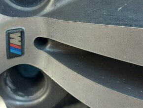 Original sportovní alu BMW R19" M 5x120 - 4