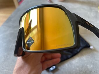 Oakley Sutro S Black/Prizm 24K - 4