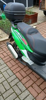 Yuki 125i - 4