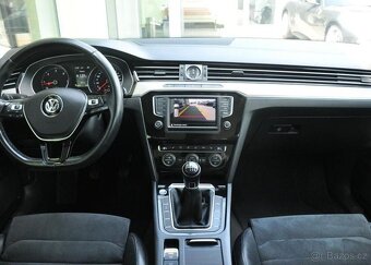 Volkswagen Passat 2.0TDi ACC NAVI LED TAŽNÉ - 4