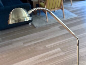 Stojací nastavitelná lampa. - 4