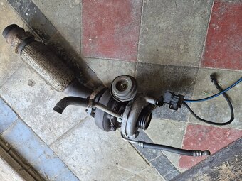 Turbo GT2256 GARYT m57 142kw pro vozidla x5 e38 e46 e39 - 4