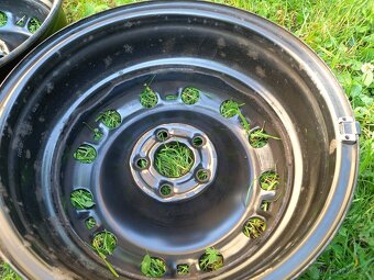 zánovní ocelové disky/poklice - Škoda (185/60 R15,6Jx15) - 4