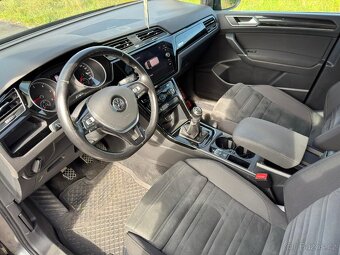 Volkswagen Touran 2.0 TDI 110kw -po rozvodech, servis jen VW - 4