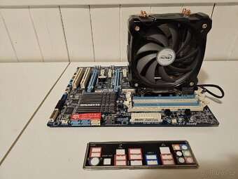 i7-3770k, Arctic Freezer i30 a Gigabyte GA-Z68XP-UD3 - 4