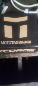 Vforce klapky sání karbonové minarelli AM6 - 4