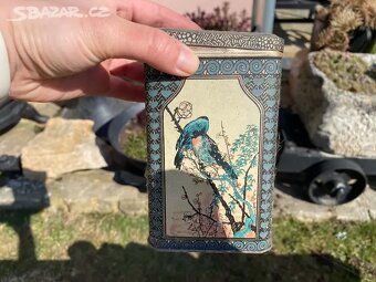 Stare plechovky, detsky zasyp - 4