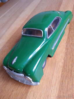 Plechové autíčko - 4