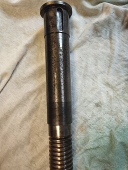 Trapézový šroub/šroubovice - 4