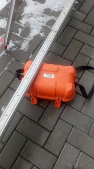 Nivelační přístroj Pentax AP-230 - 4