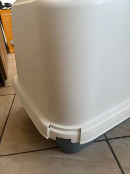 Kočičí záchod - 4