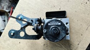 Jednotka ABS WV Passat B4 - 4