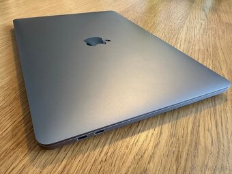 Apple MacBook 13, M1, 2020, TOP STAV - 4
