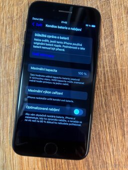 iPhone SE 64 GB - 4