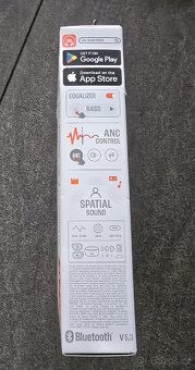 JBL Tune Buds 2 bezdrátová sluchátka bílá - 4