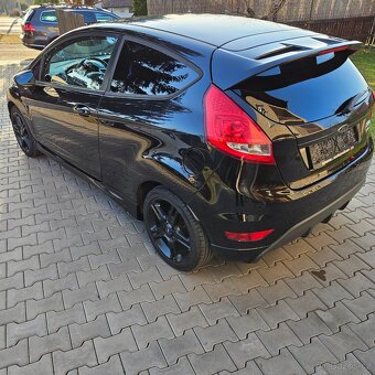 Ford fiesta sport - 4