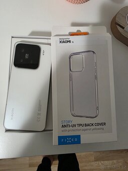 Prodám zánovní Xaomi 15 kupován 14.4.25 - 4