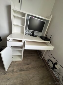 IKEA psací stůl Micke s nástavcem a dětskou židlí - 4