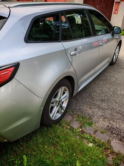 AKCE Toyota Corolla TS kombi hybrid - stěhování - 4