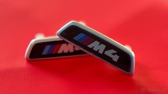 Znak BMW M4 do sedaček G82 - 4