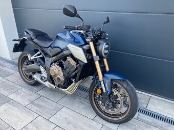 Honda CB650R CZ - 4