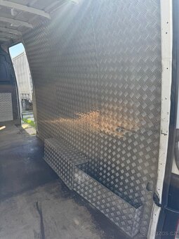 Hliníková vestavba na Mercedes Benz Sprinter 906 maxi - 4