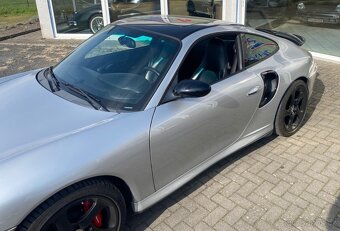 Porsche 911 Turbo (typ 996) - 4