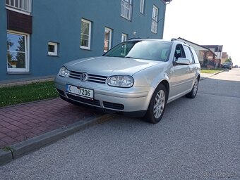 Volkswagen golf - 4
