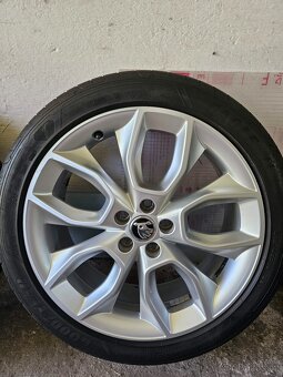 Prodám alu letní sadu Crater 18" Škoda Kamiq - 4