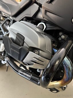 BMW R 1200 GS Triple Black nové v ČR najeto 28000km - 4