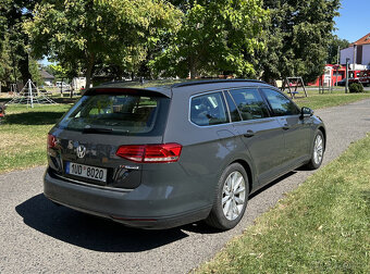 VW Passat Variant B8, nikdy nehavarovaný, privát - 4