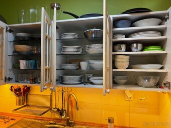Kuchyně IKEA + myčka, plynová varná deska a digestoř - 4