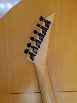 Elektrická kytara Jackson profesional - 4