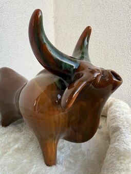 Majolikový býk - 4