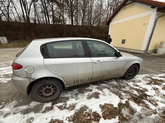 Alfa Romeo 147 1.9jtdm - 4