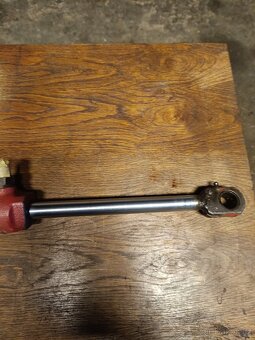 Hydraulický válec - 4