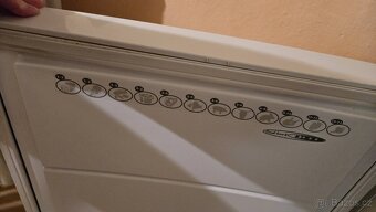 LEDNICE KOMBINOVANÁ S MRAZÁKEM - 4