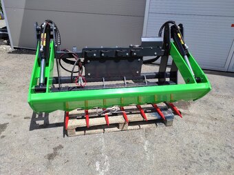 Řezačka na balíky vč. háčků s uchycením euro - 4